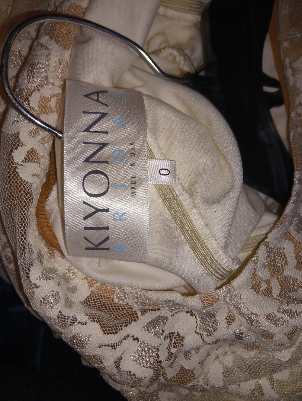 Kiyonna Wedding Dress Size 0. Fits Like 12. 15in Flat Ptp. Has stretch.